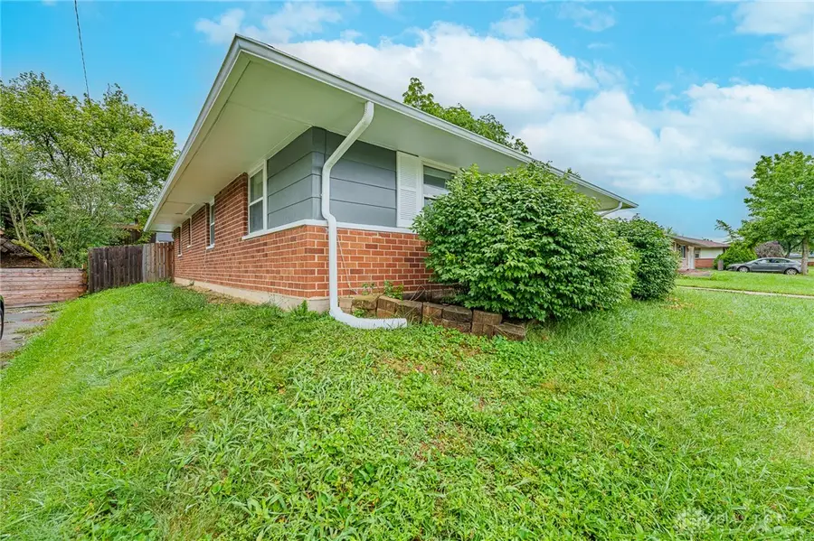 6689 Celestine Street, Huber Heights, OH 45424 - #3