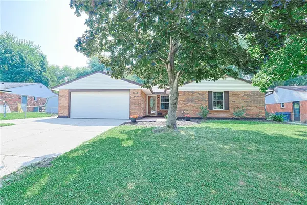 7240 Rustic Woods Drive, Huber Heights, OH 45424