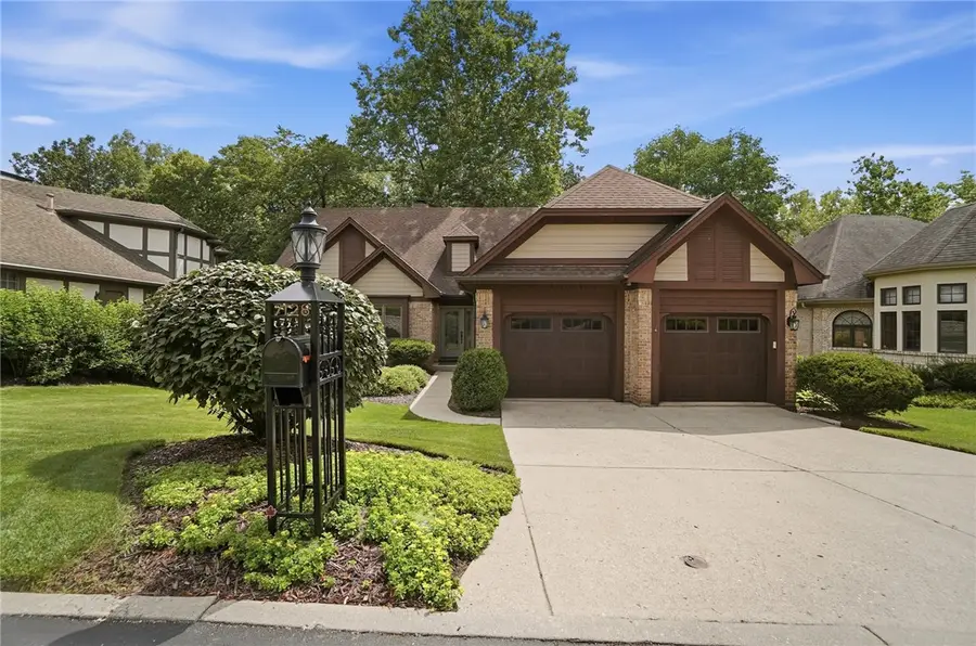 7128 Hunters Creek Drive, Dayton, OH 45459 - #2