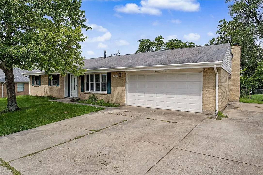 1317 S Elm Street, West Carrollton, OH 45449 - #1