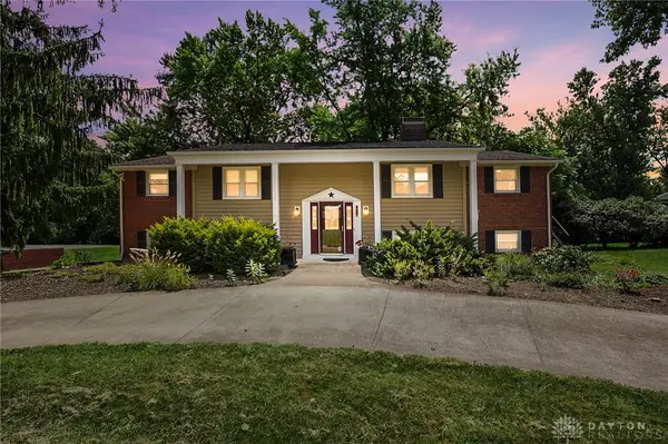 6190 Flemington Road, Dayton, OH 45459