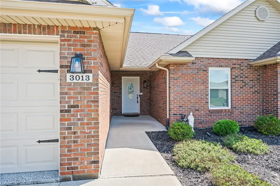 3013 Chinook Pass, Piqua, OH 45356 - #2
