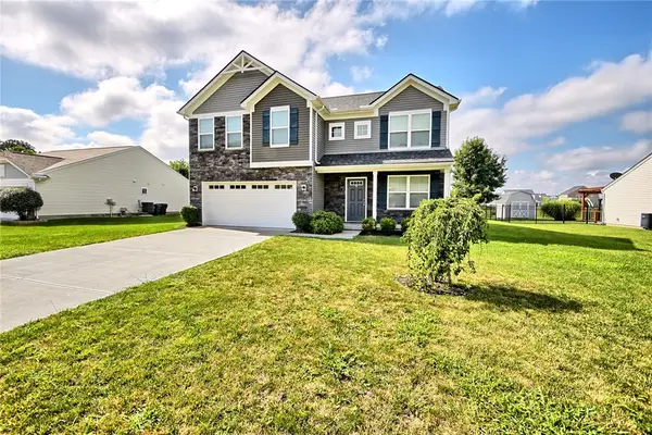 1097 Marty Lee Lane, Carlisle, OH 45005