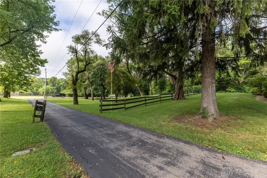 7853 Chambersburg Road, Huber Heights, OH 45424 - #2
