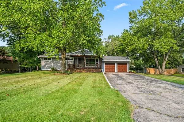 1989 N Longview Street, Beavercreek, OH 45432