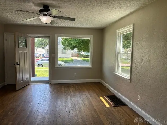 5029 Pensacola Boulevard, Moraine, OH 45439 - #2