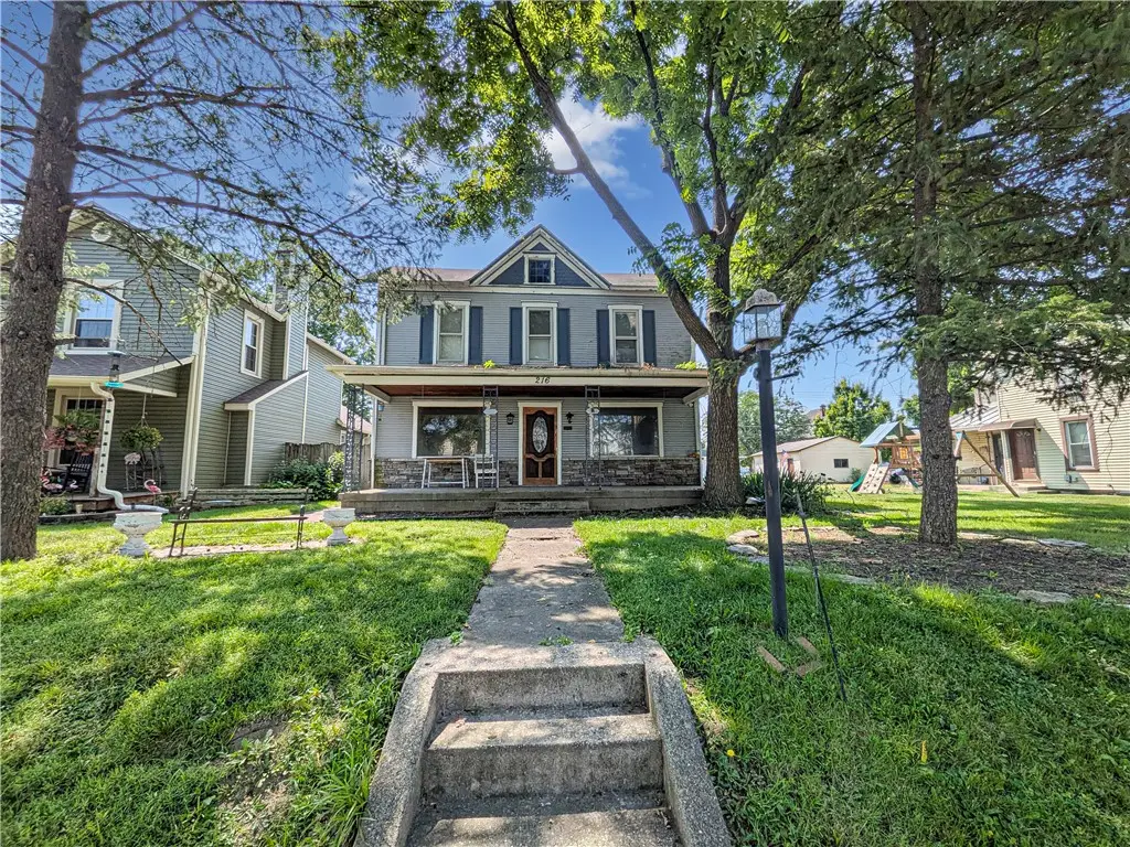 216 E Main Street, West Carrollton, OH 45449 - #1