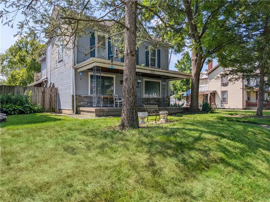 216 E Main Street, West Carrollton, OH 45449 - #2