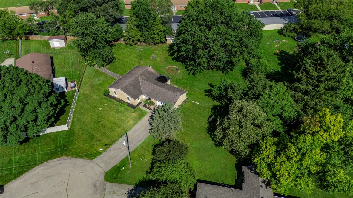 30 Huron Circle, Enon, OH 45323 - #1