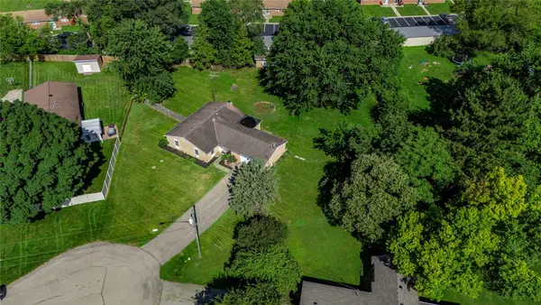 30 Huron Circle, Enon Vlg, OH 45323