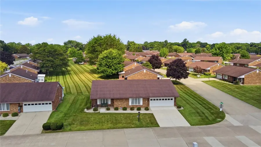 3023 Brixton Drive, Springfield, OH 45503 - #2