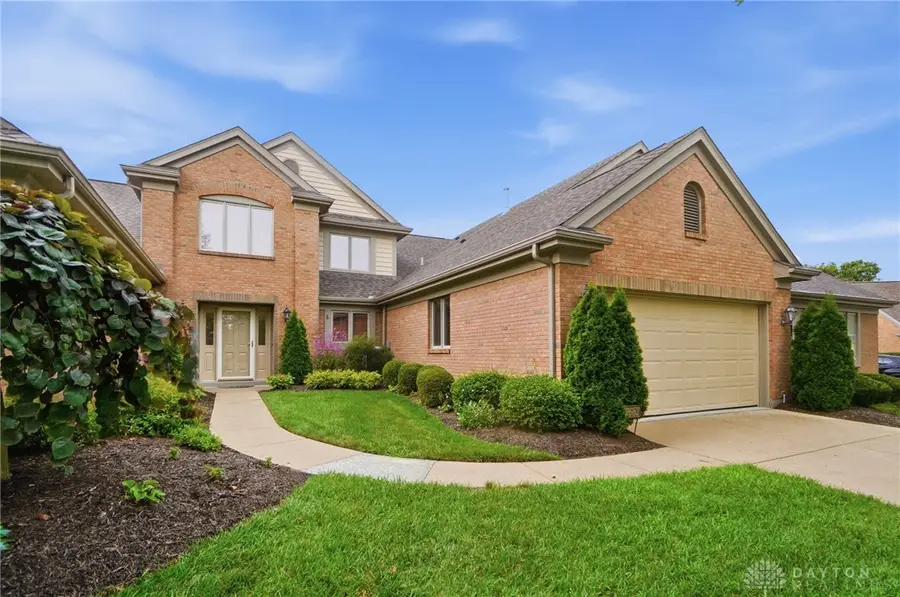 2662 Vienna Estates Drive, Washington, OH 45459 - #3