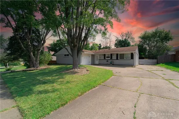 6695 Celestine Street, Huber Heights, OH 45424