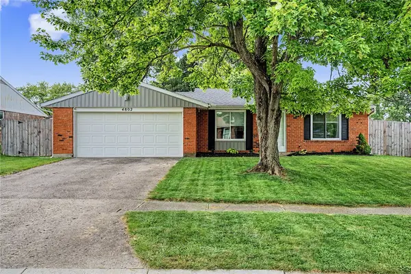 4802 Lodgeview Drive, Huber Heights, OH 45424