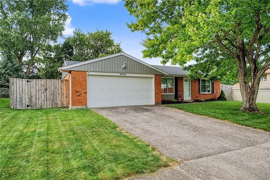 4802 Lodgeview Drive, Huber Heights, OH 45424 - #3