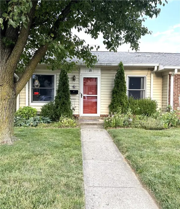 126 W Van Lake Drive, Vandalia, OH 45377