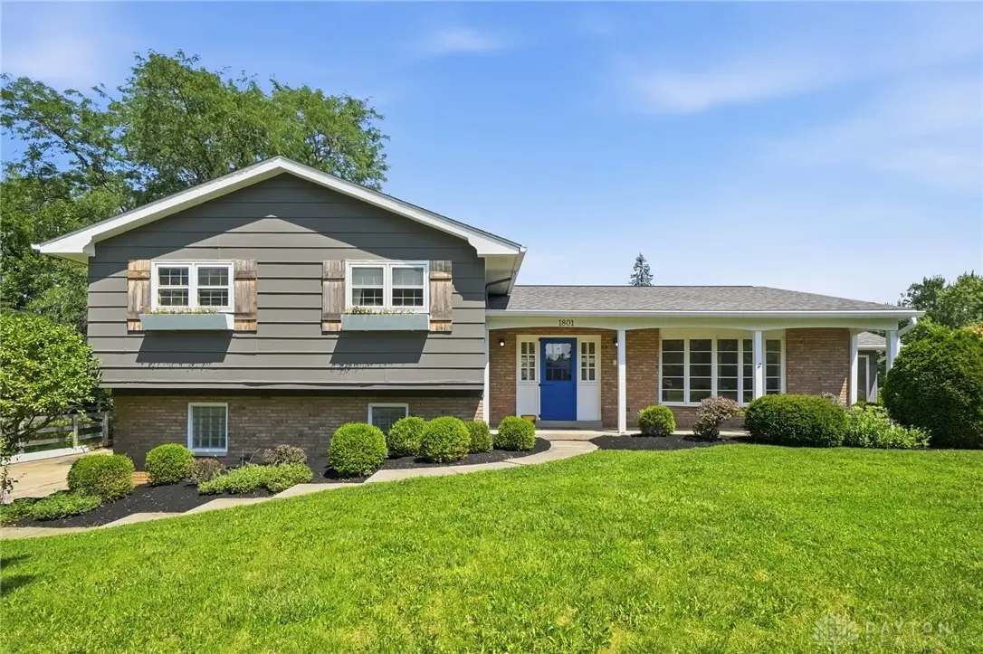 1801 Burgundy Lane, Washington, OH 45459 - #1