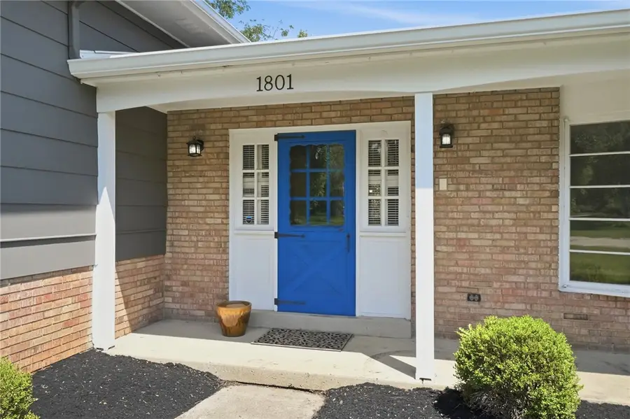 1801 Burgundy Lane, Washington, OH 45459 - #2