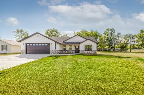 19 Lakengren Drive, Eaton, OH 45320