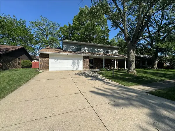 8930 Willowgate Lane, Huber Heights, OH 45424