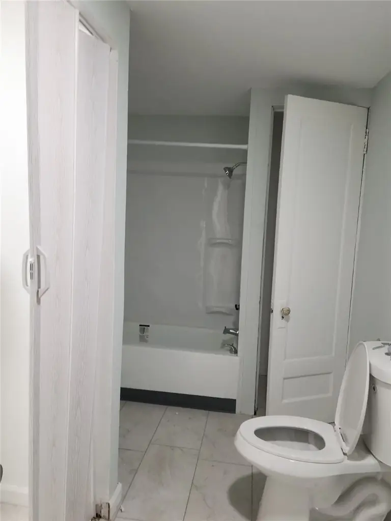 275 Linden Avenue, Dayton, OH 45403 - #3