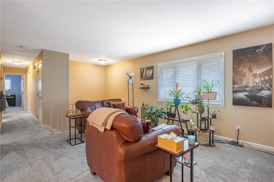 719 N Lindsey Avenue, Miamisburg, OH 45342 - #2
