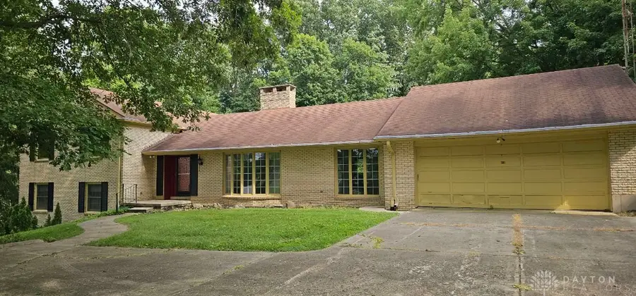 124 Amelia Drive, Eaton, OH 45320 - #3