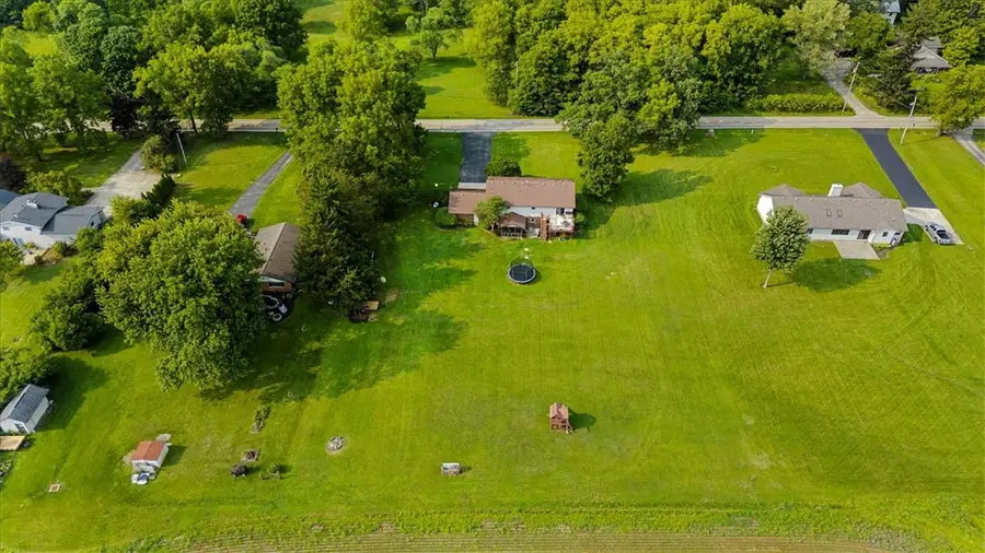 3333 Rocky Point Rd, Springfield, OH 45502 - #3