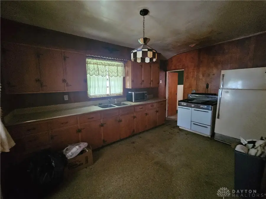 741 Chestnut Street, Xenia, OH 45385 - #2
