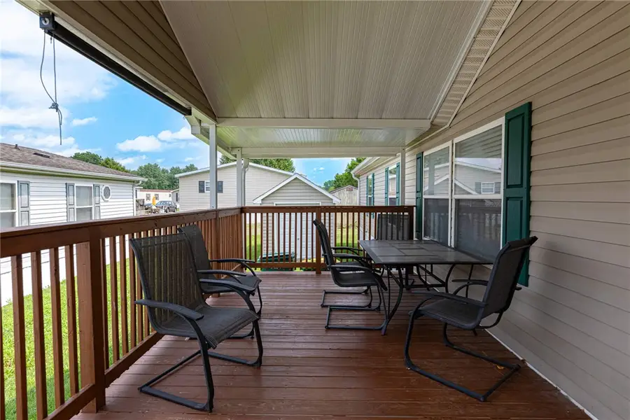 11054 Oakwood Village Boulevard, Miamisburg, OH 45342 - #2