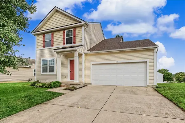 533 Lake Front Drive, Lebanon, OH 45036