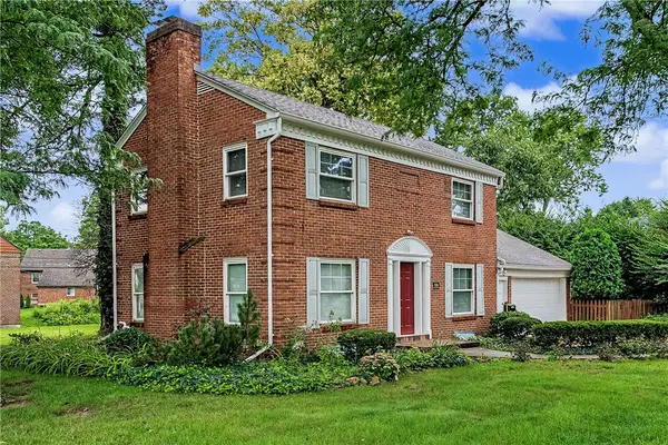 100 Greendale Drive, Kettering, OH 45429