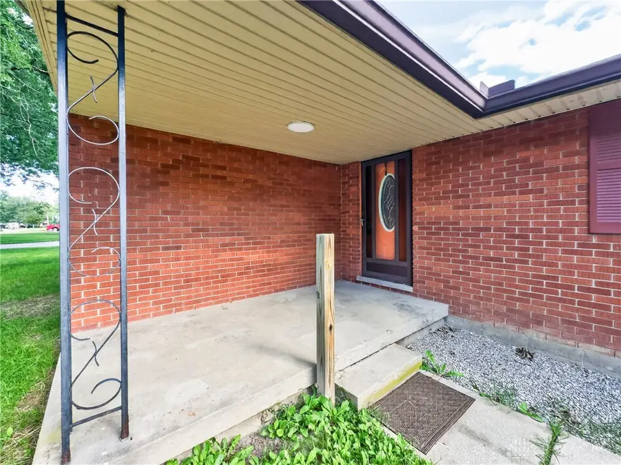 340 Essex Drive, Tipp City, OH 45371 - #2