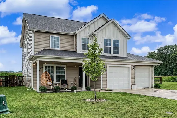 127 Pebble Stone Lane, Clarksville, OH 45113