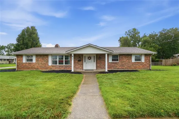 11 E Bonomo Drive, Fairborn, OH 45324
