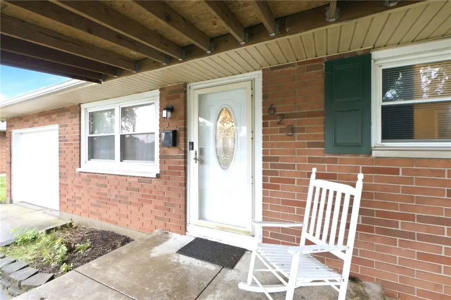 623 S Sunset Drive, Piqua, OH 45356 - #3