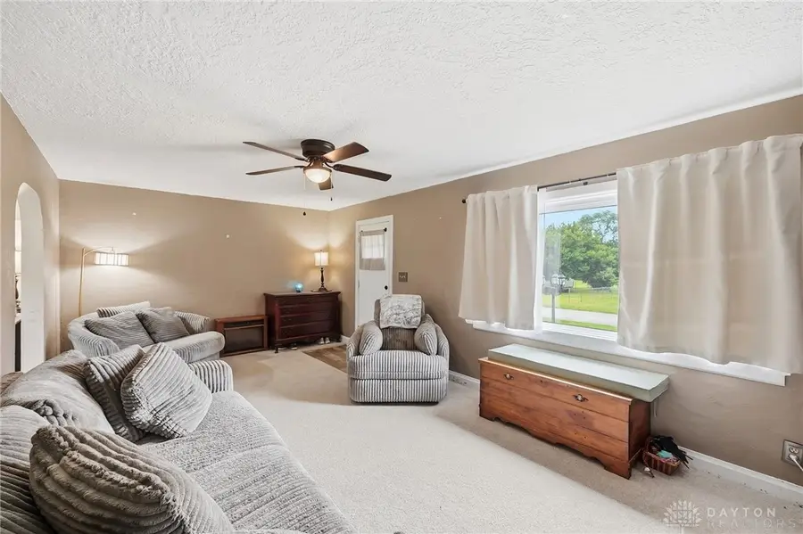 39 Oaksmere Road, Springfield, OH 45503 - #3