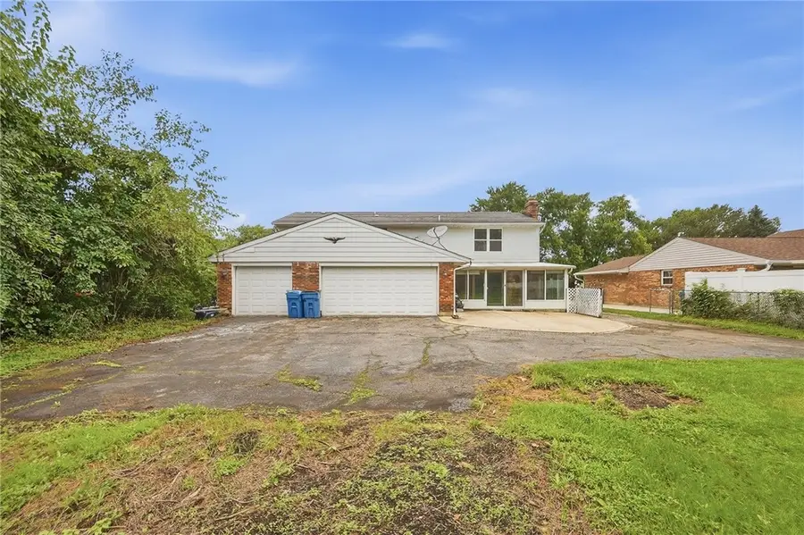 5880 Charlesgate Road, Huber Heights, OH 45424 - #2