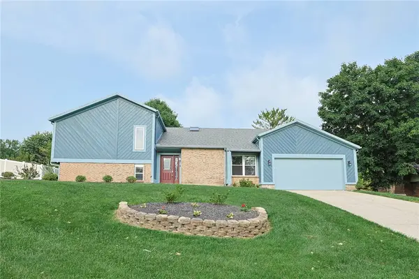 695 Tealwood Drive, Beavercreek, OH 45430