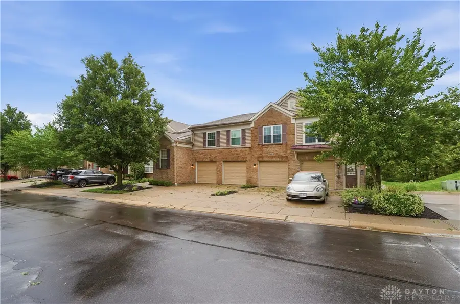 7464 Bridge Point Drive #14-203, Cincinnati, OH 45248 - #2