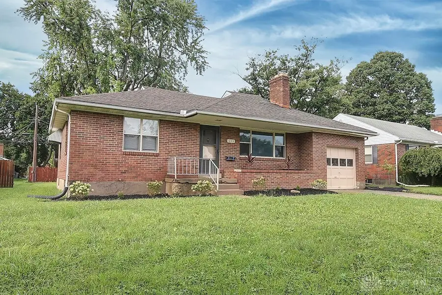 605 Wedgewood Avenue, Kettering, OH 45429 - #3