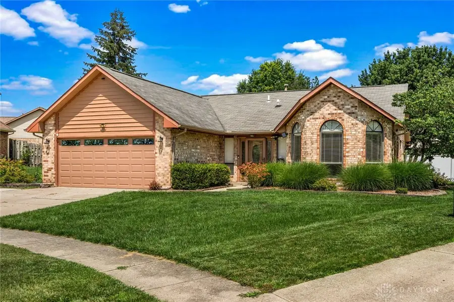 8477 Doe Run Place, Huber Heights, OH 45424 - #2