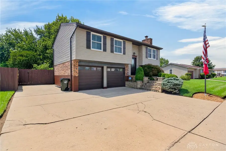 768 Mariclaire Avenue, Vandalia, OH 45377 - #3