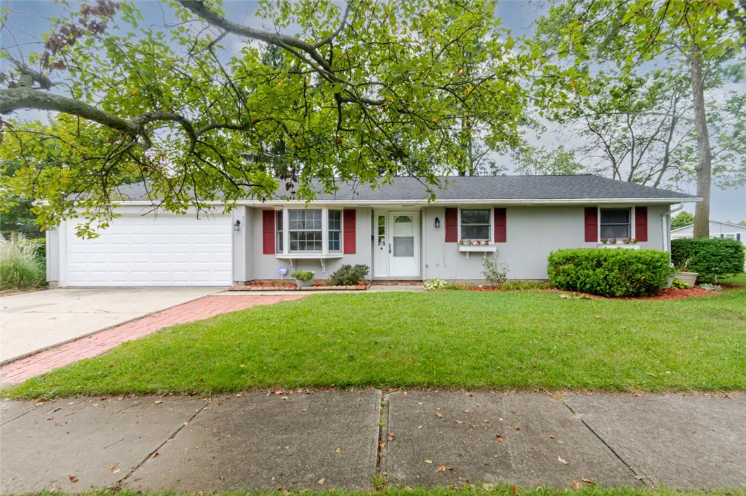 307 Flanders Avenue, Brookville, OH 45309 - #1