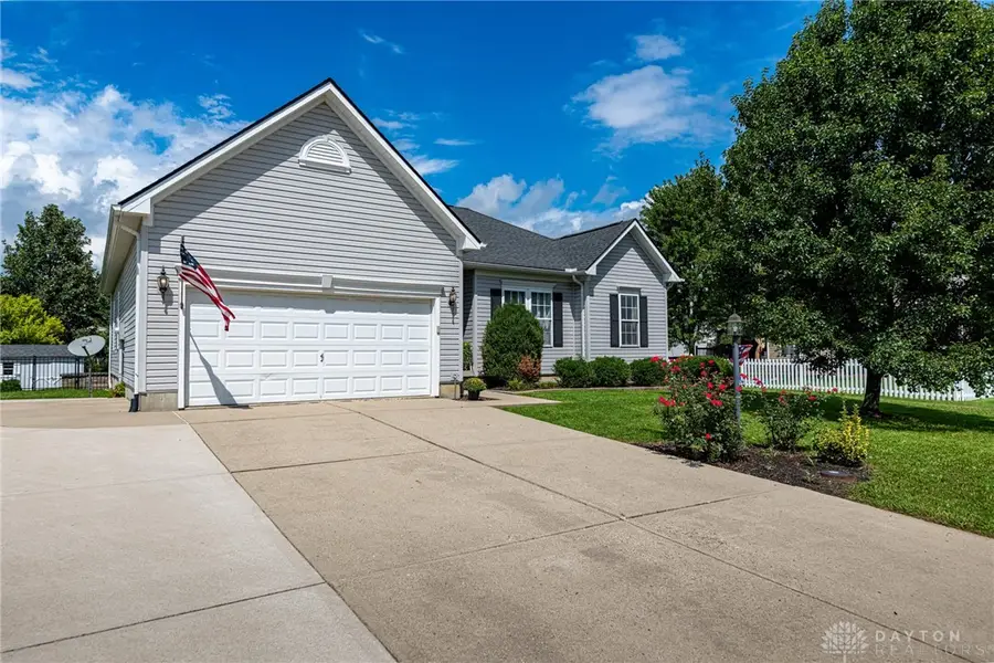 1376 Bareback Trail, Beavercreek, OH 45434 - #2
