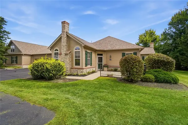 2375 Locust Hill Boulevard, Beavercreek, OH 45431