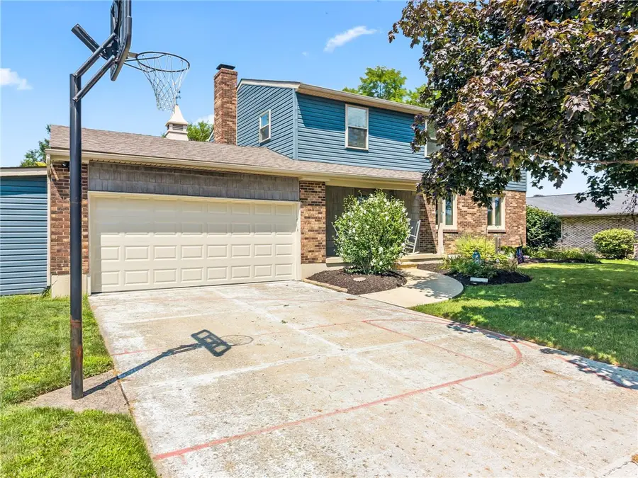 1914 Beckert Drive, Piqua, OH 45356 - #2