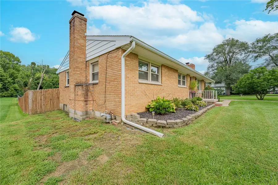 1902 Winona Drive, Middletown, OH 45042 - #3