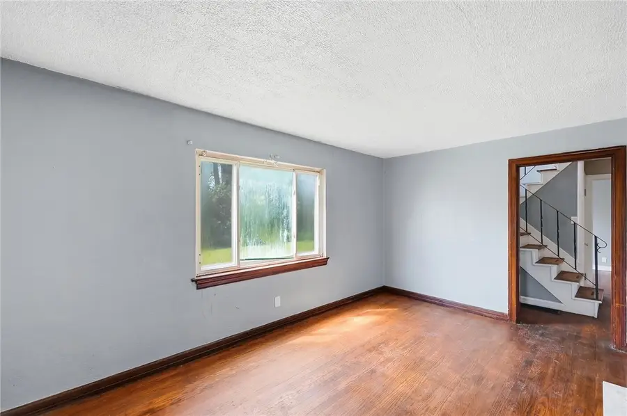 945 Vernon Drive, Dayton, OH 45402 - #3