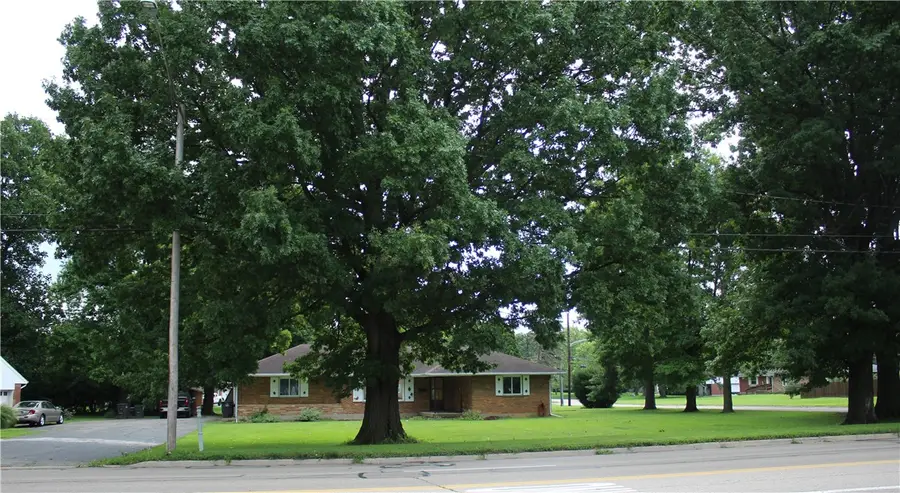 1180 S Alex Road, West Carrollton, OH 45449 - #2
